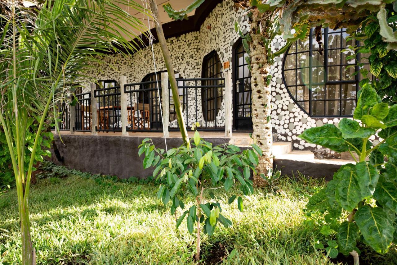 Saab Royale Resort Kajiado Exteriör bild